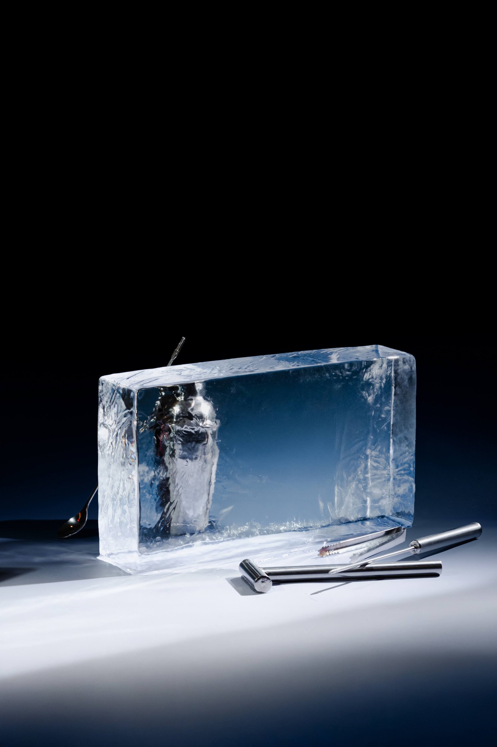 KORI Full Ice Block with bartending tools